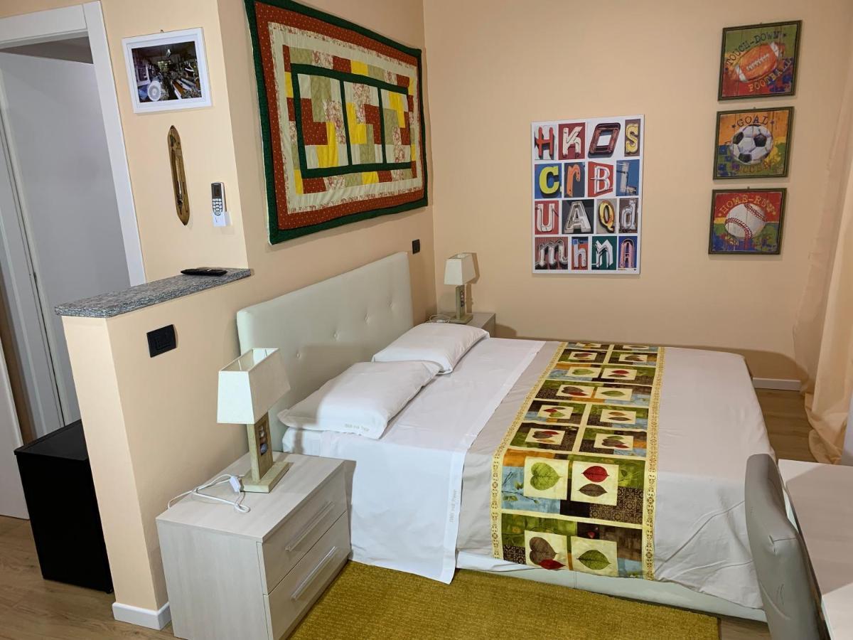 Bed & Breakfast Indi Thelar Villa Guardia Eksteriør billede